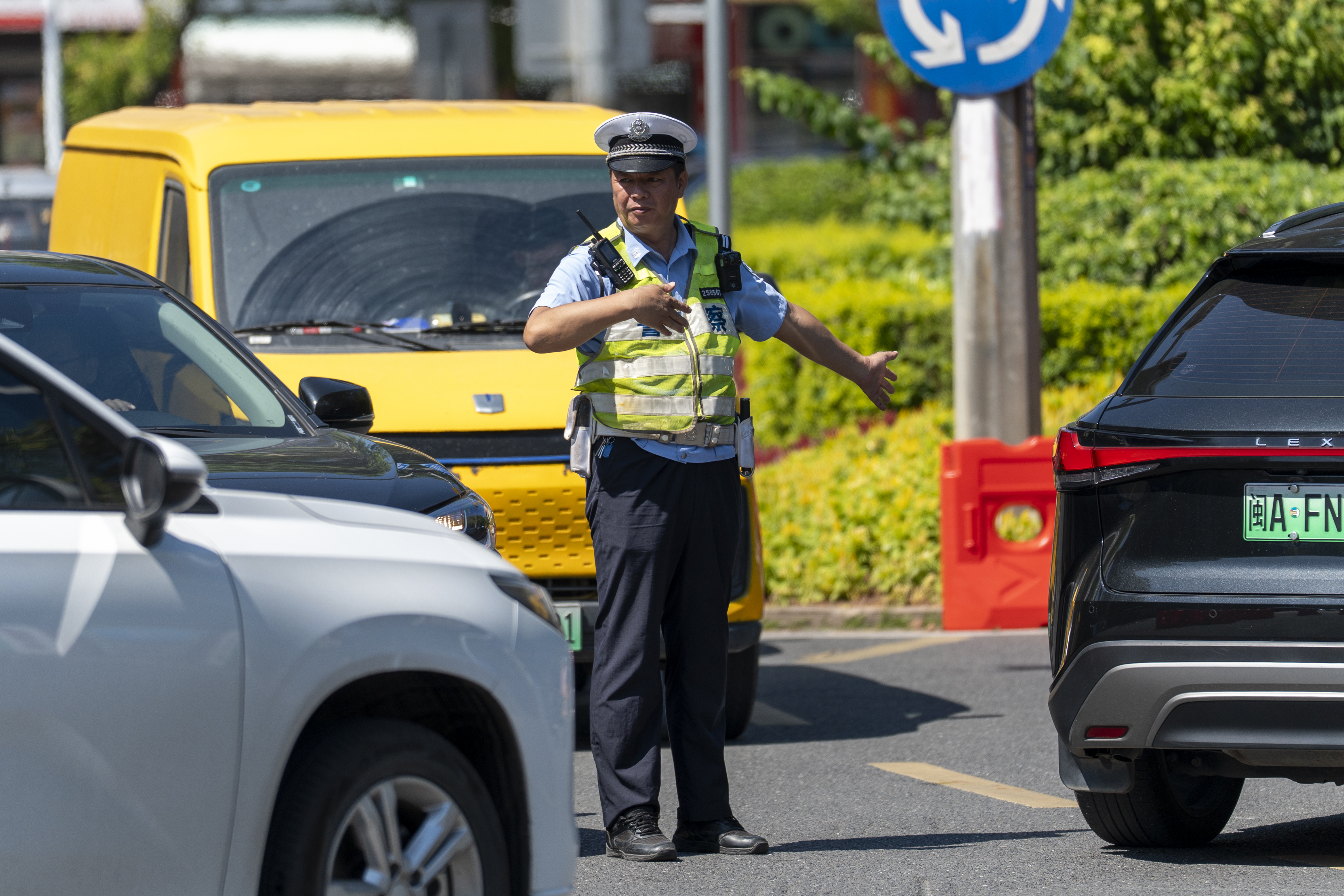 微信图片_20251009165631_229_136.jpg