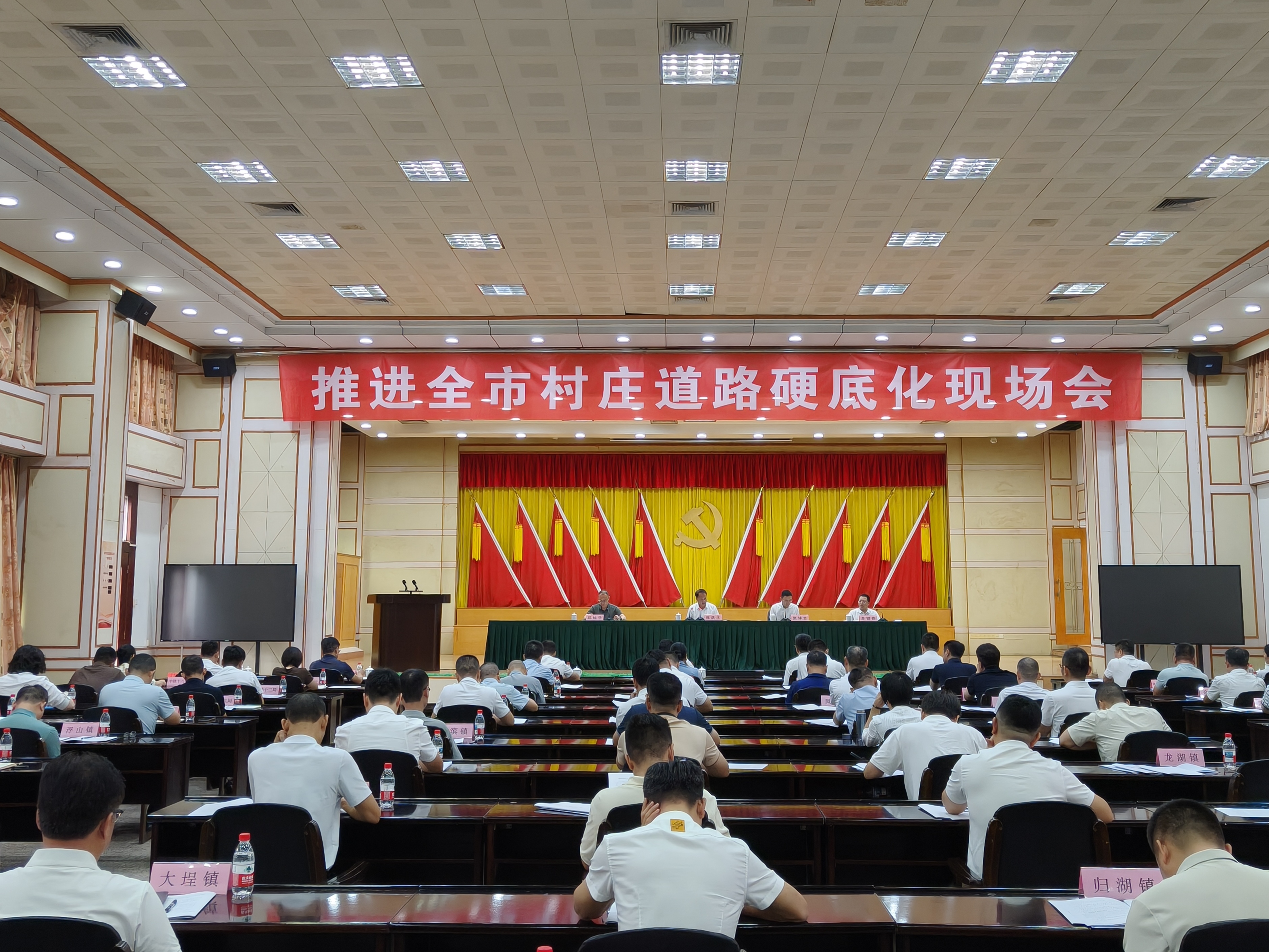 0435ae14-ebaf-4855-b6d2-00961fb3f7ec.jpg